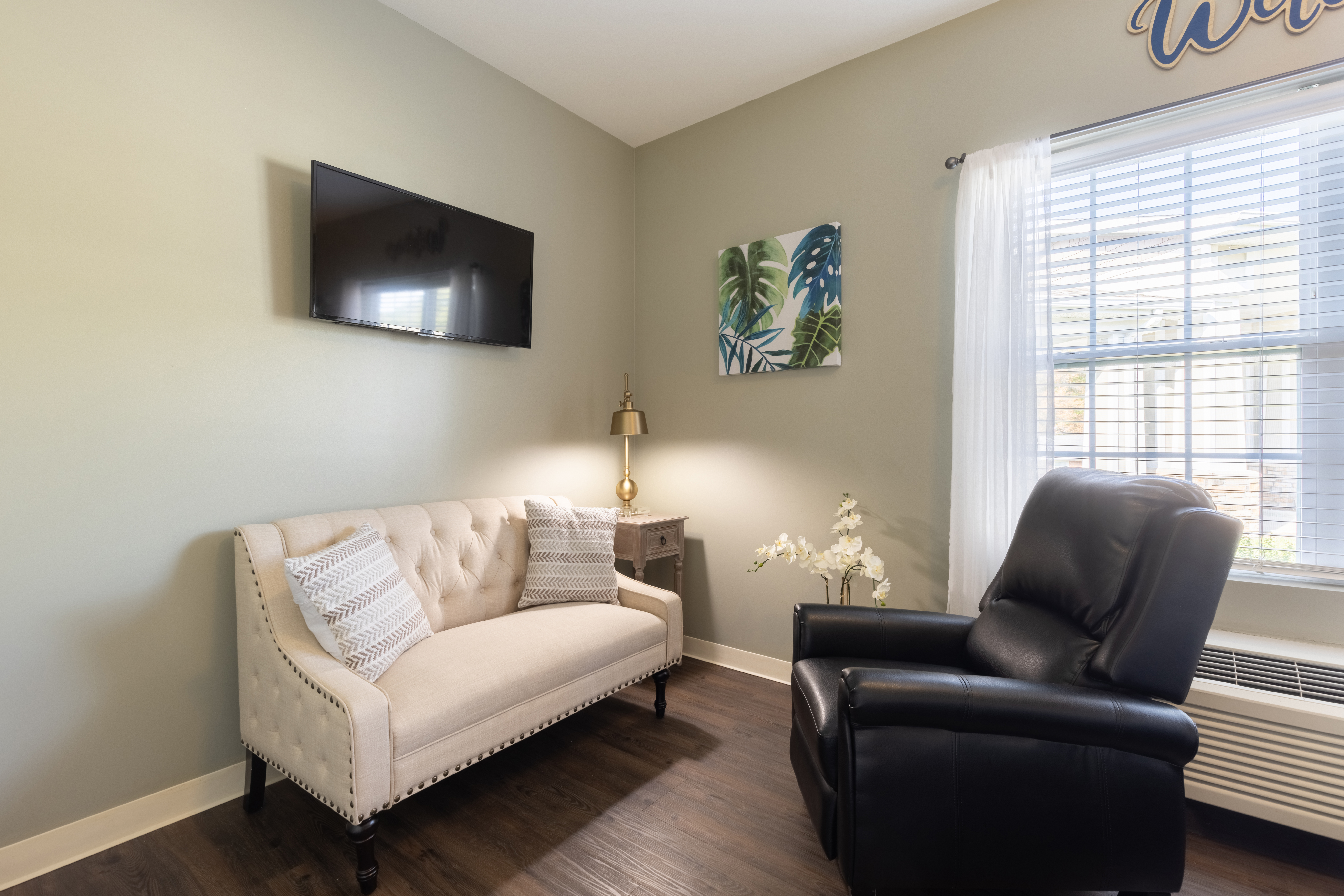 Copy of Addington_Place_of_Edwardsville_05-1